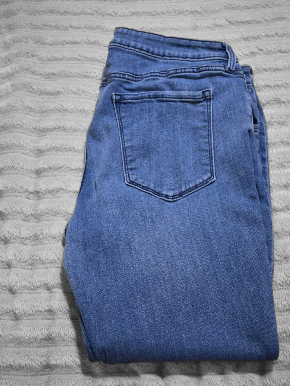 Old Navy Midrise Bootcut 18